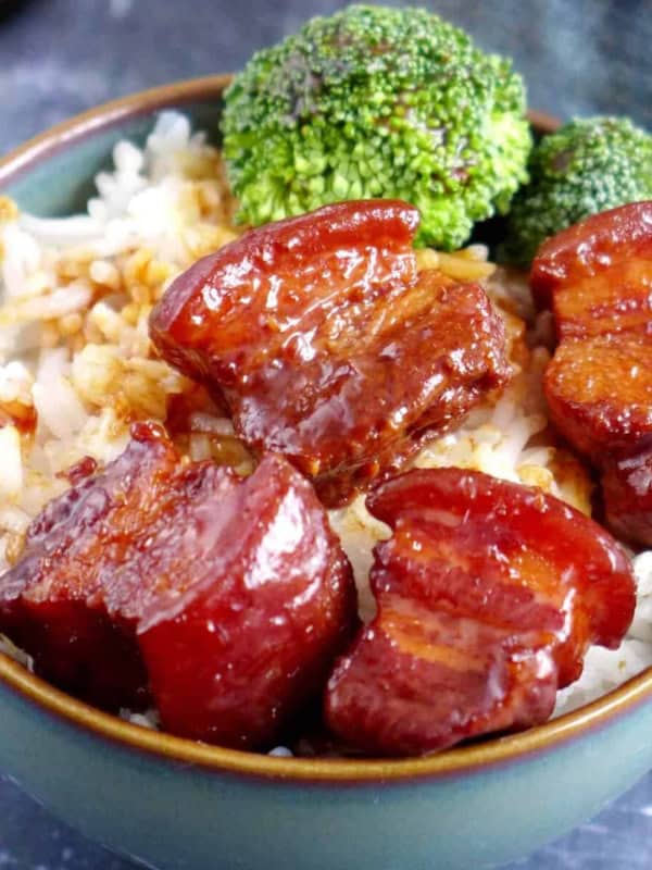 chinese braised pork belly over rice