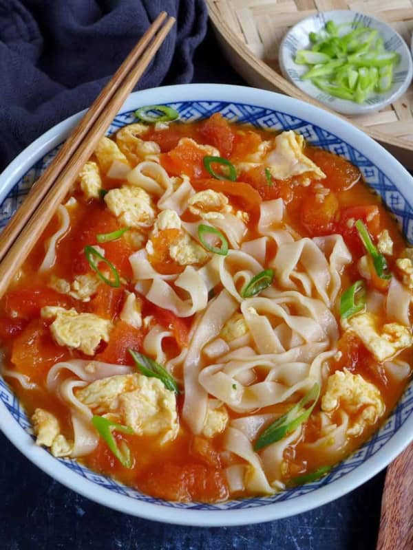 Tomato and egg soup in a bowl