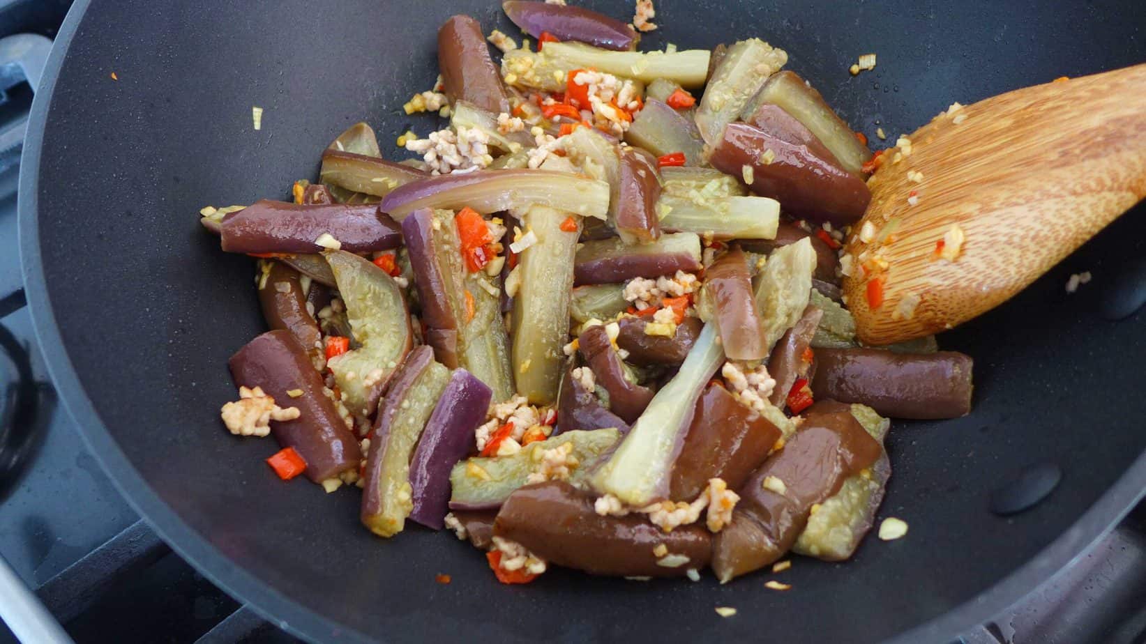 Stir-frying eggplant