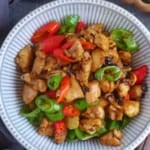 Hunan chicken in a plate.